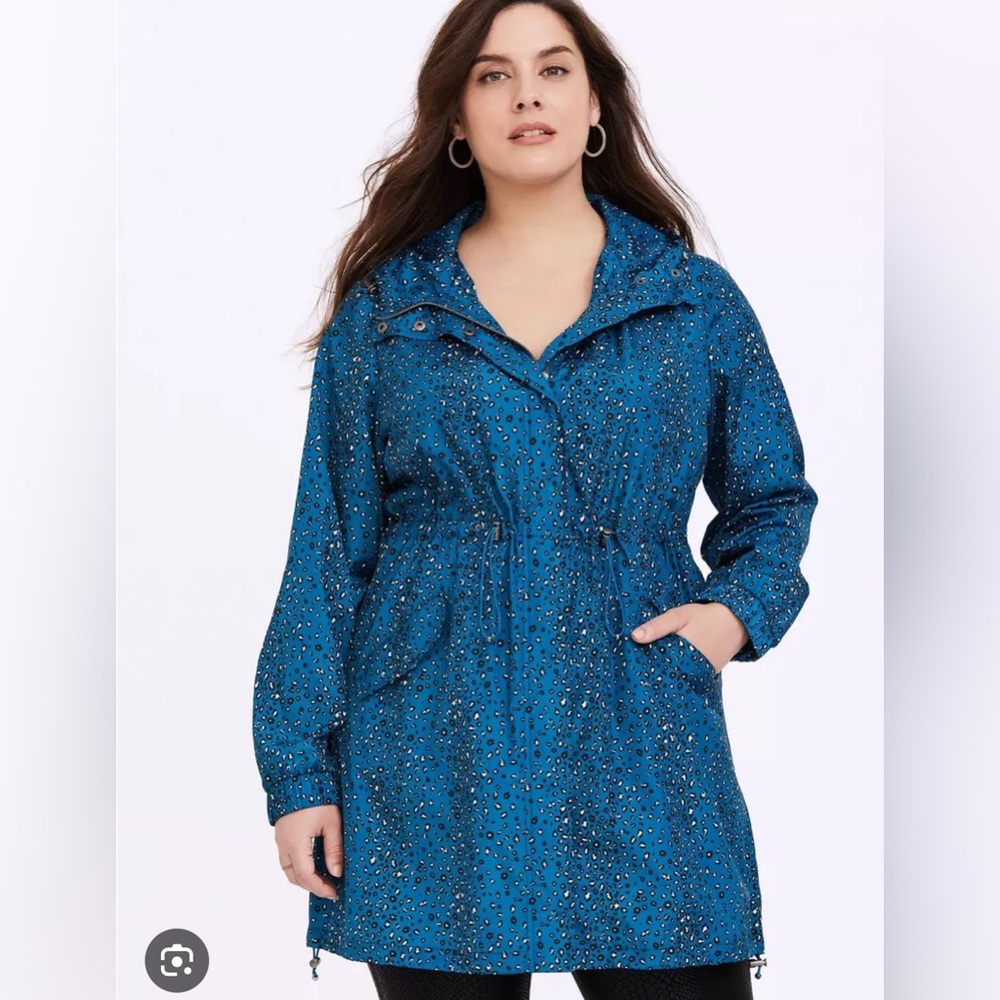 Torrid Blue Patterned Nylon Jacket - image 1